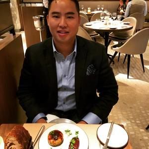 Meet your Posher, Alex